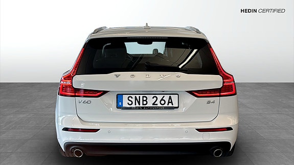 Volvo V60 7 of 9
