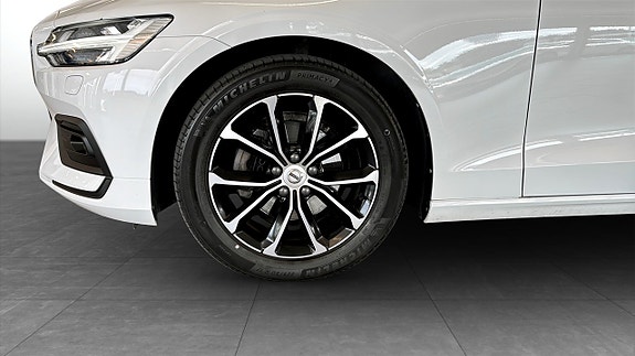 Volvo V60 9 of 9