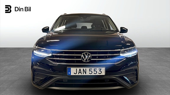 Volkswagen Tiguan Allspace 4 of 13