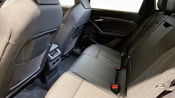 Audi Q6 e-tron 12 of 14