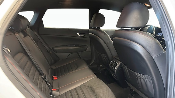 Kia Optima 5 of 12
