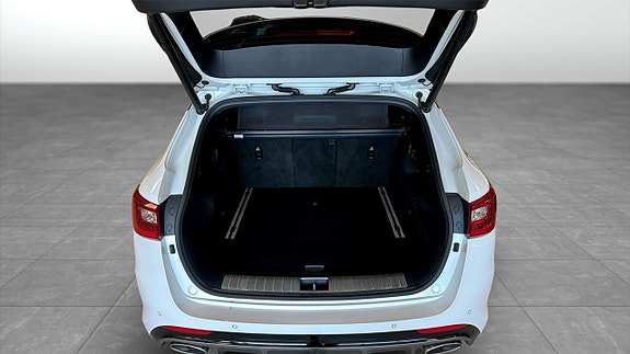 Kia Optima 10 of 12