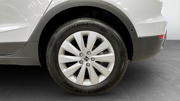 Seat Arona 7 of 14