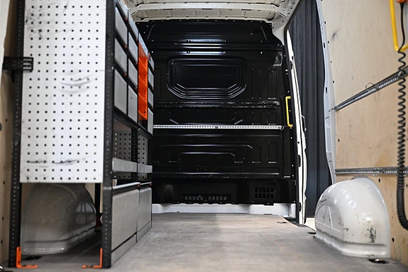 Volkswagen Crafter 7 of 30