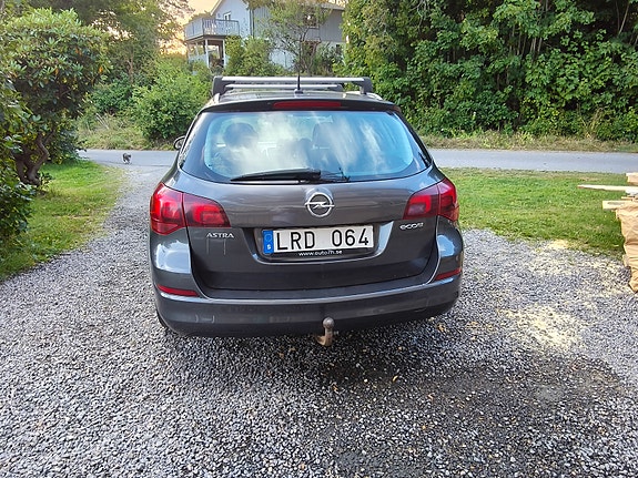 Opel Astra 5 of 5