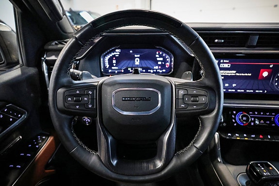 GMC Sierra 25 of 30