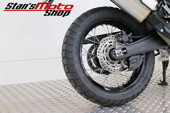 Honda Powersports CRF1000 ABS Afric Twin DCT 4 of 19