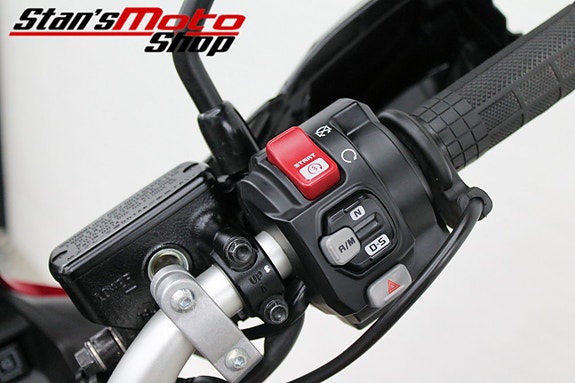 Honda Powersports CRF1000 ABS Afric Twin DCT 17 of 19