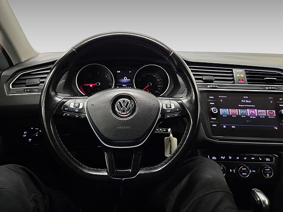 Volkswagen Tiguan 9 of 18