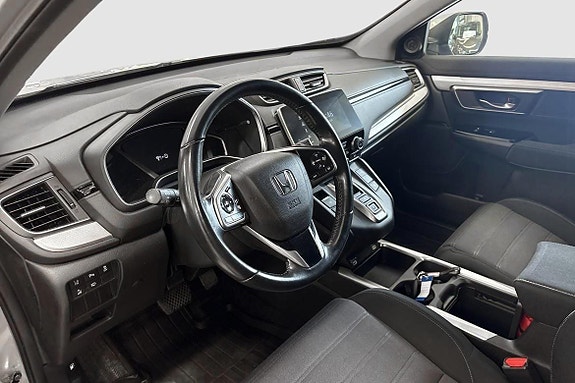 Honda CR-V 8 of 12
