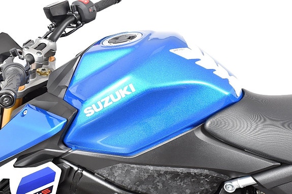 Suzuki GSX-S1000 ABS Nyservad 8 of 18