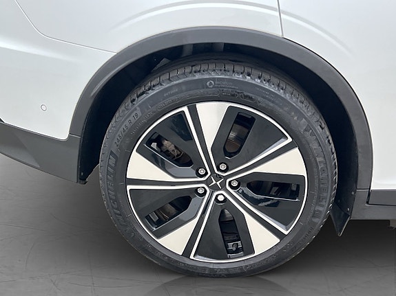 Polestar 2 30 of 30