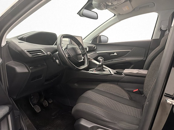 Peugeot 3008 10 of 25