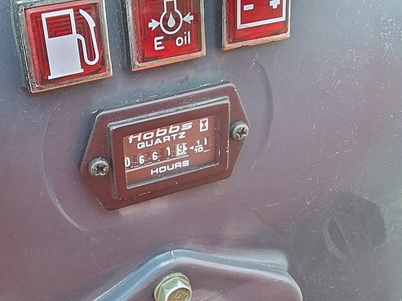Kubota K008-3 7 of 7