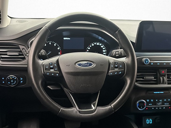 Ford Focus 11 of 29