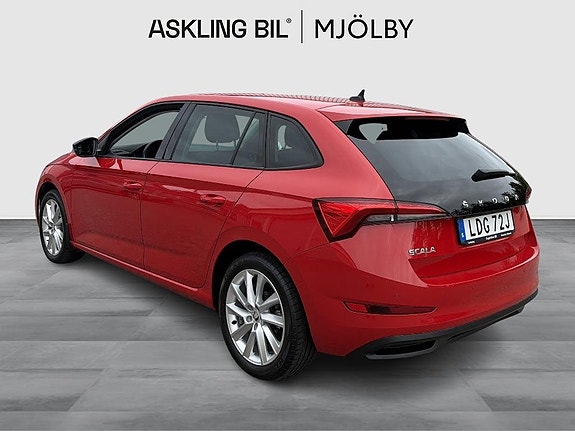 Skoda Scala 2 of 16