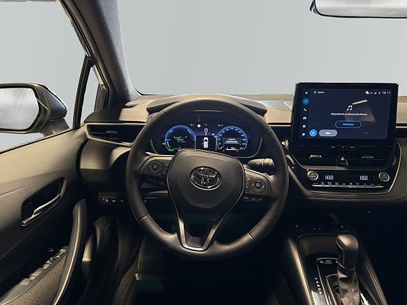 Toyota Corolla 9 of 13