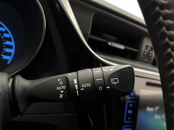 Toyota Auris 25 of 30