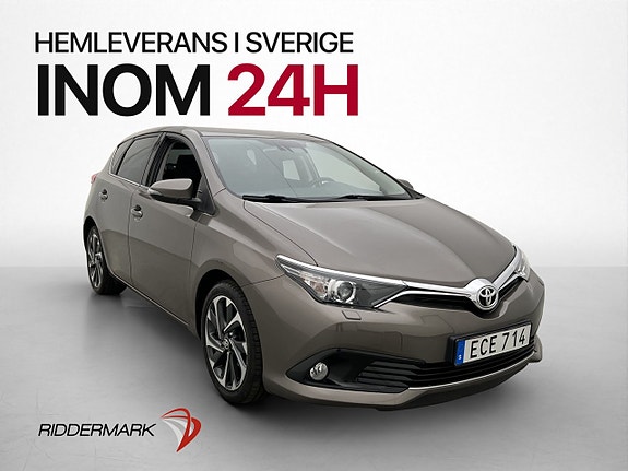 Toyota Auris 3 of 30