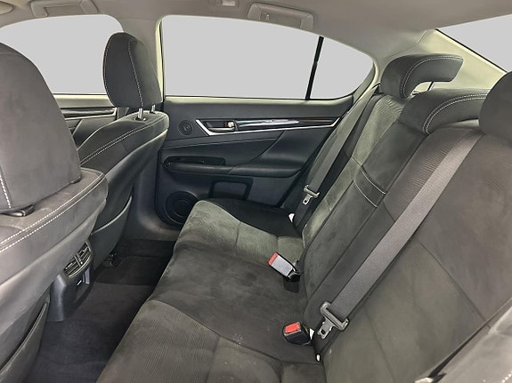 Lexus GS250 8 of 16