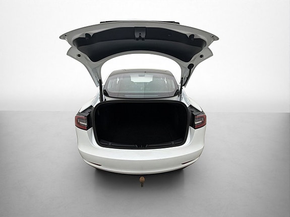 Tesla Model 3 10 of 30