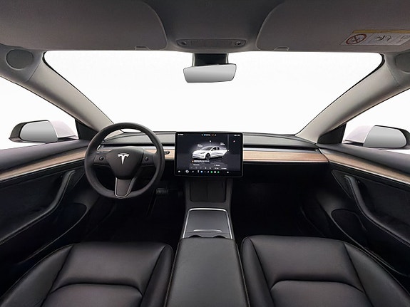 Tesla Model 3 14 of 30
