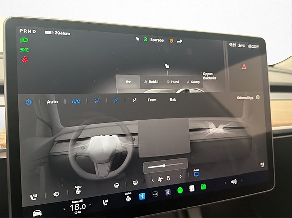 Tesla Model 3 19 of 30