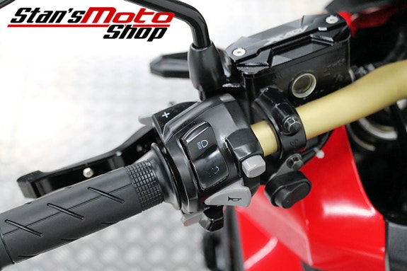Honda Powersports X-ADV750 ABS 16 of 18
