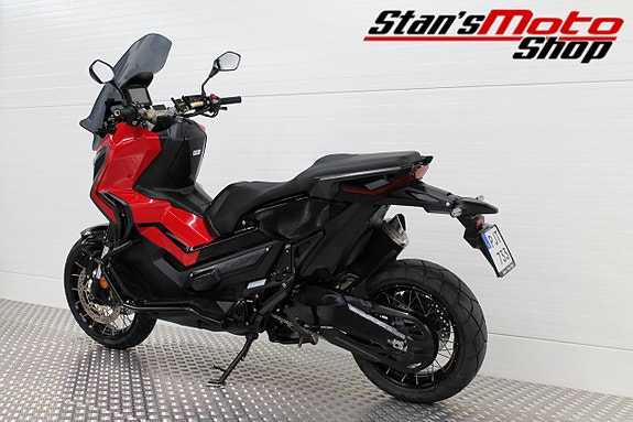 Honda Powersports X-ADV750 ABS 9 of 18