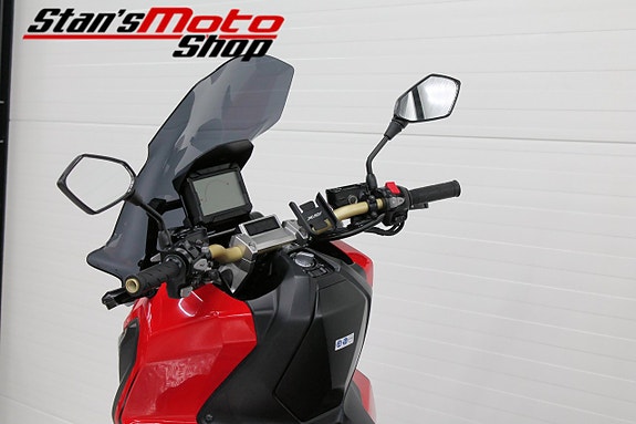 Honda Powersports X-ADV750 ABS 15 of 18