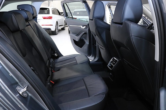 Skoda Octavia 16 of 30
