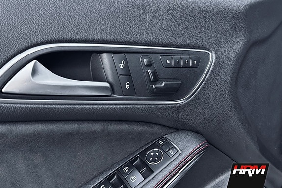 Mercedes-Benz CLA220 d 7 of 18
