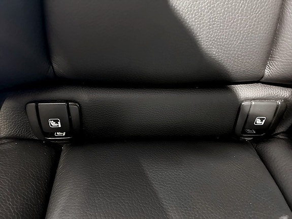 Volvo V90 Cross Country 20 of 26