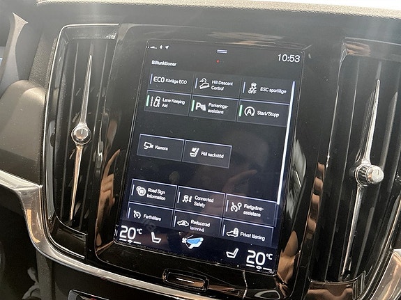 Volvo V90 Cross Country 15 of 26