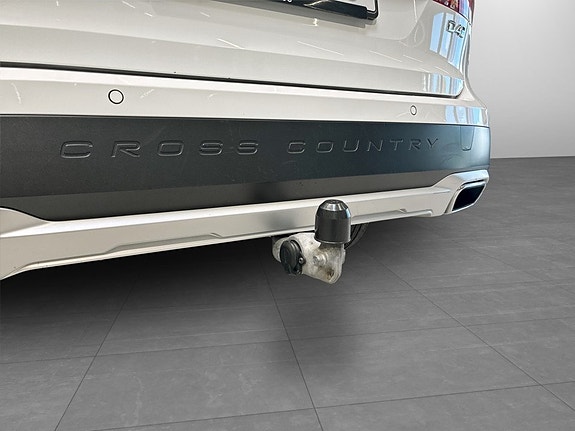 Volvo V90 Cross Country 23 of 26