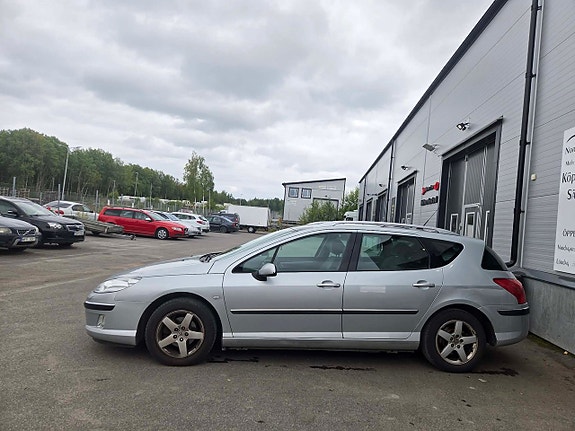 Peugeot 407 4 of 12