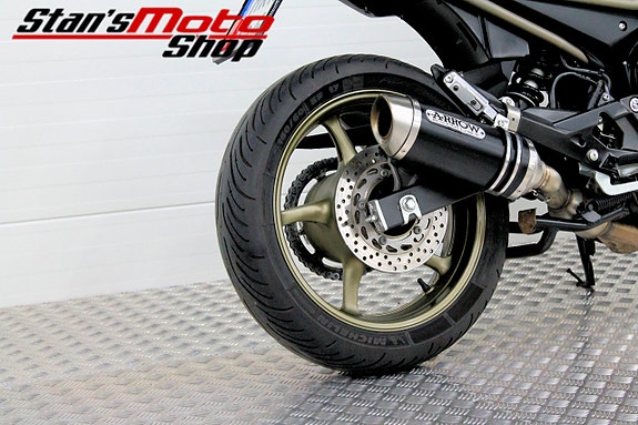 Yamaha XJ6 Diversion F Arrow 4 of 16