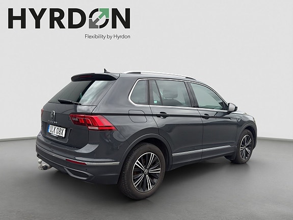 Volkswagen Tiguan 4 of 15