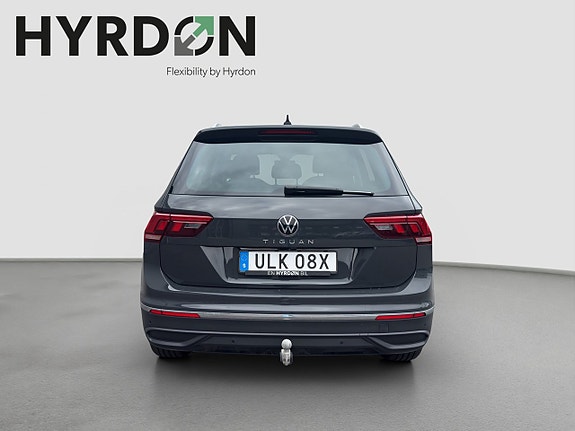 Volkswagen Tiguan 6 of 15