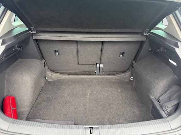 Volkswagen Tiguan 14 of 15