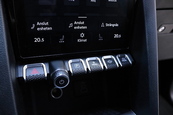 Volkswagen Amarok 19 of 26