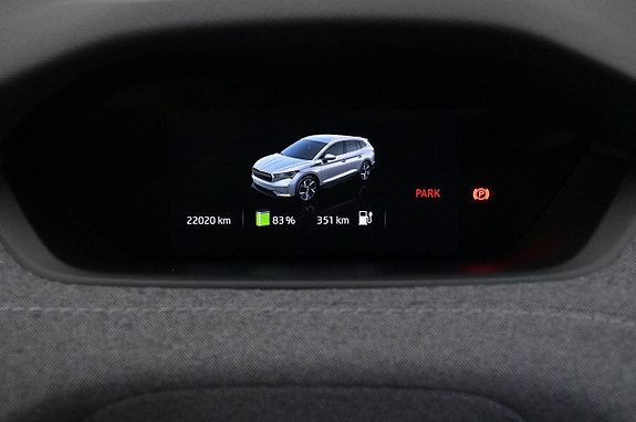 Skoda Enyaq 9 of 27