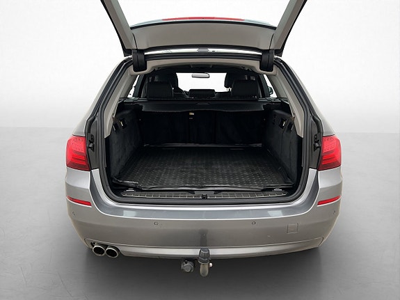 BMW 520d 26 of 30