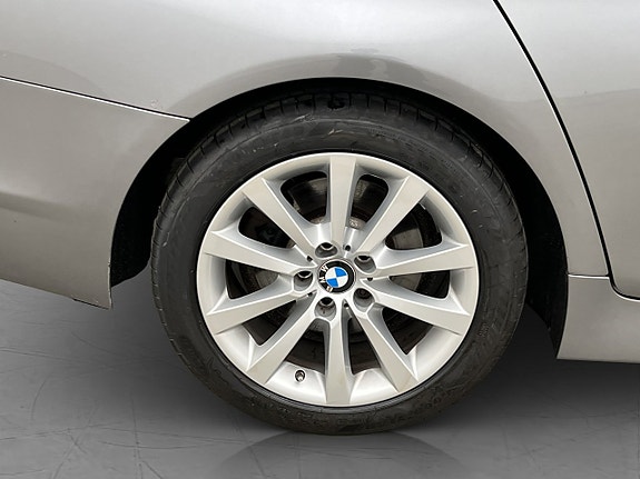 BMW 520d 30 of 30