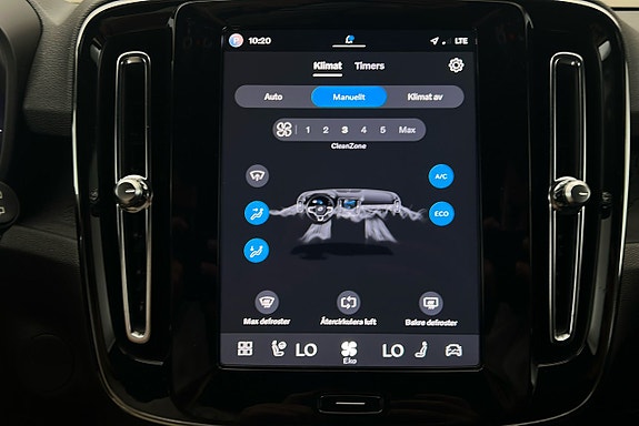 Volvo XC40 20 of 27