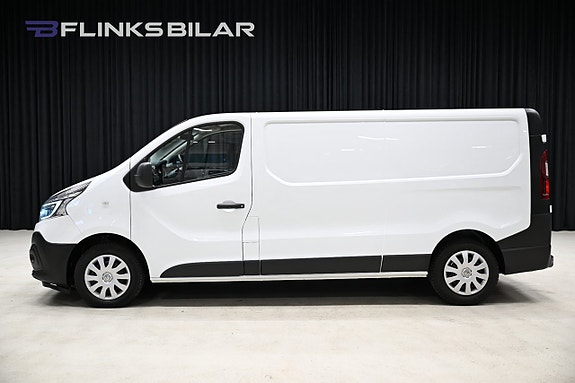 Renault Trafic 2 of 28