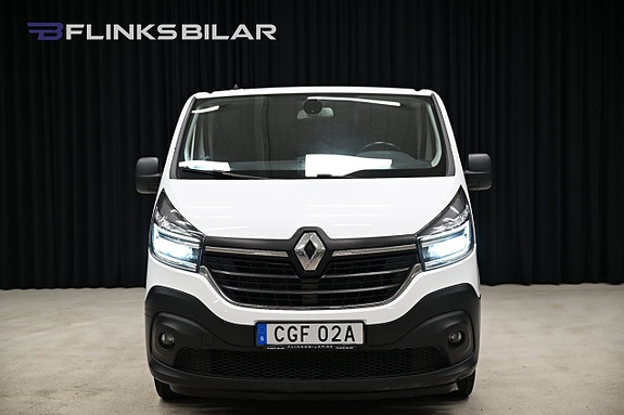 Renault Trafic 14 of 28