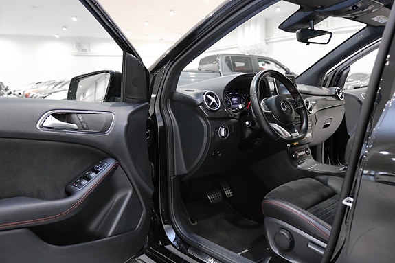 Mercedes-Benz B180 d 10 of 22