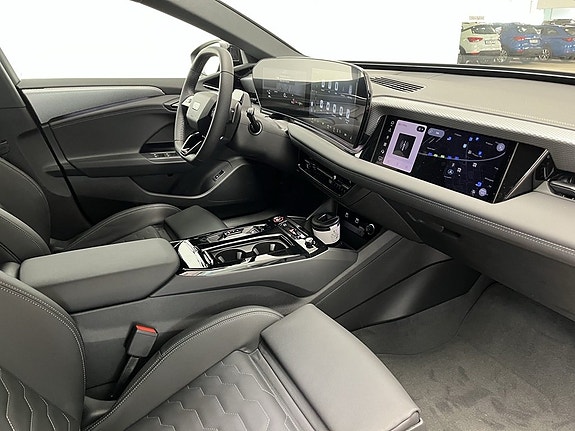 Audi A6 13 of 17