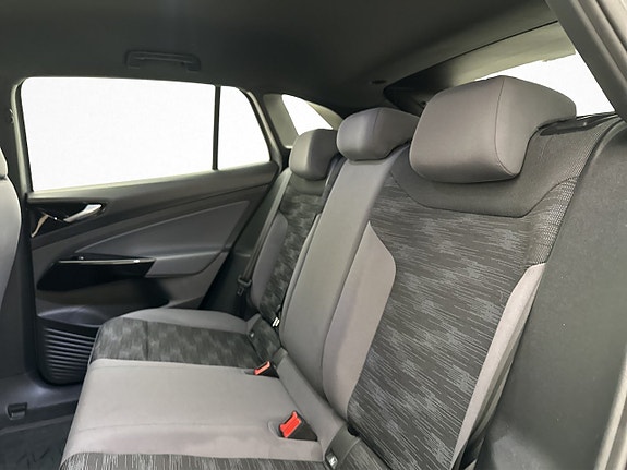 Volkswagen ID.4 23 of 27